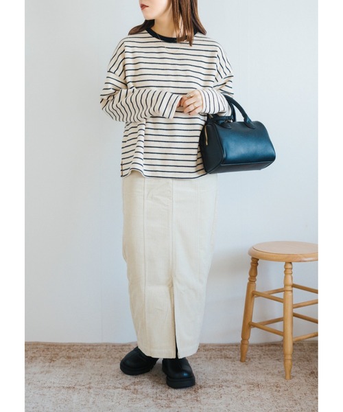 Amourire(アムリール)の「【yumi.コラボ】コーデュロイバックスリットスカート(スカート・レディース・アイボリー/ダークブラウン・M/L)」の7枚目の写真