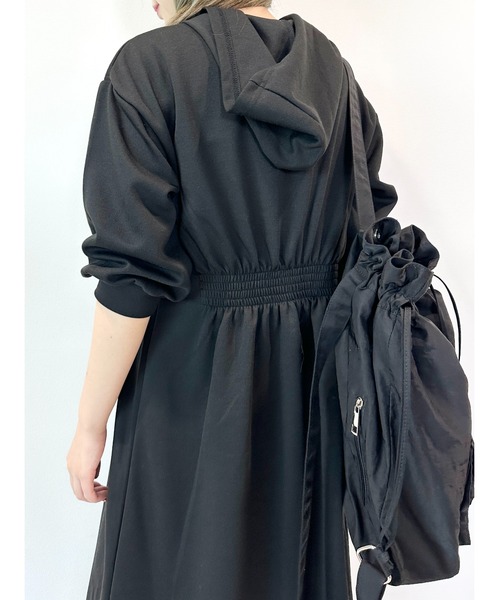 CECIL McBEE（セシルマクビー）の「ウエストタックフーディーワンピース（ワンピース・レディース・カーキ/グレイッシュベージュ/ブラック・MEDIUM/LARGE）」の9枚目の写真