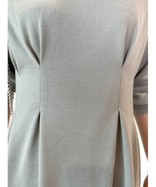 CECIL McBEE（セシルマクビー）の「ウエストタックフーディーワンピース（ワンピース・レディース・カーキ/グレイッシュベージュ/ブラック・MEDIUM/LARGE）」の5枚目の写真