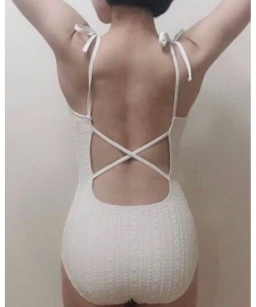 epine（エピヌ）の「back cross lace swim wear（水着）」 - WEAR