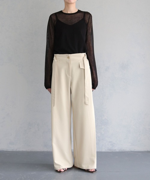 cheriella（シェリエラ）の「【cheriella】WEB限定フィンガーホールシアークルーネックニット（ニット/セーター・レディース・テラコッタ/グリーン/ブルー/アイボリー/ブラック/オフホワイト/ダークグリーン/ワインレッド/カーキ/ライトグレー/ネイビー・M）」の21枚目の写真