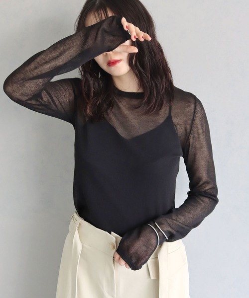 cheriella（シェリエラ）の「【cheriella】WEB限定フィンガーホールシアークルーネックニット（ニット/セーター・レディース・テラコッタ/グリーン/ブルー/アイボリー/ブラック/オフホワイト/ダークグリーン/ワインレッド/カーキ/ライトグレー/ネイビー・M）」の15枚目の写真