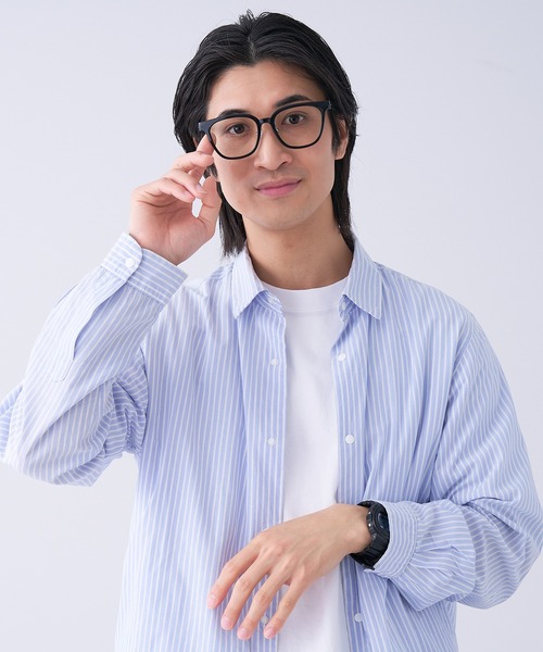 Zoff（ゾフ）の「ウェリントン型 クリアレンズサングラス｜Zoff UV (UV100%カット) ｜ 黒縁メガネ（メガネ・レディース・ブラック/ダークグレー・FREE）」の7枚目の写真