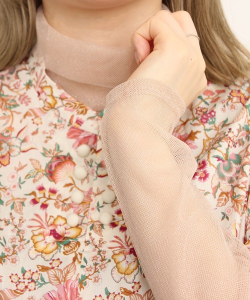 I am I in fact...(アイアムアイインファクト)の「Glitter tulle タートルインナー(Tシャツ/カットソー・レディース・ホワイト/サックスブルー/オレンジ/シルバー/ピンク・FREE)」の5枚目の写真