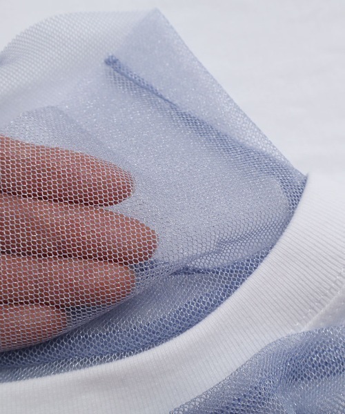 I am I in fact...(アイアムアイインファクト)の「Glitter tulle タートルインナー(Tシャツ/カットソー・レディース・ホワイト/サックスブルー/オレンジ/シルバー/ピンク・FREE)」の9枚目の写真