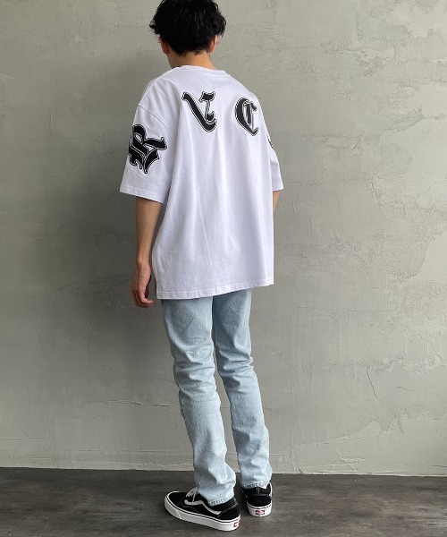 RVCA（ルーカ）の「[RVCA/ルーカ] OE FAKE RVCA バックワッペンロゴTシャツ（Tシャツ/カットソー・レディース・ホワイト/ブラック・M/L/XL）」の22枚目の写真