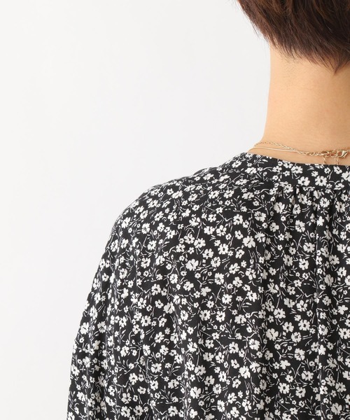 ピロット様 LEPSIM（レプシィム）の「マタニティ／小花柄プリントワンピース