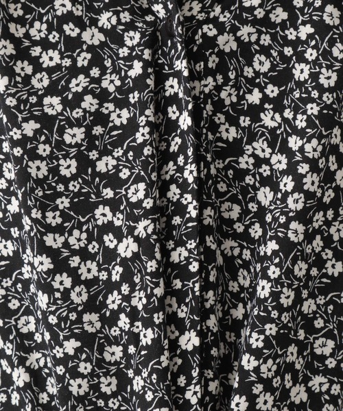 LEPSIM（レプシィム）の「マタニティ／小花柄プリントワンピース