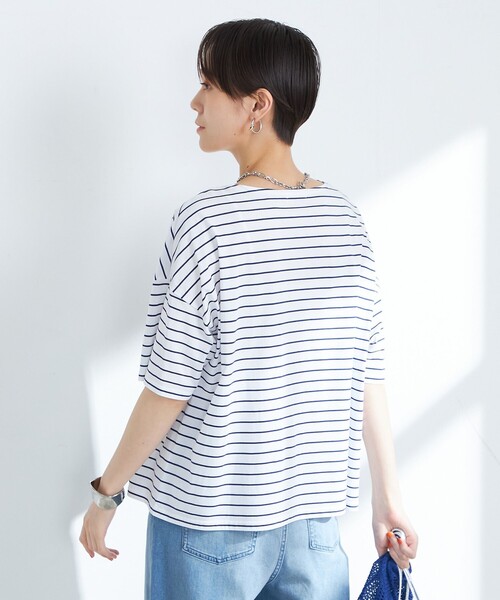 NOLLEY’S（ノーリーズ）の「MY STANDARD Tシャツ（Tシャツ/カットソー・レディース・ホワイト/ホワイト系その他5/ベビーピンク/レッド系その他4/ブラック/ホワイト系その他6/ブラウン/レッド系その他3/グレイッシュベージュ/オレンジ・1/2）」の16枚目の写真