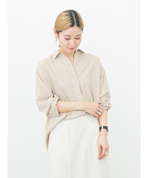 Samansa Mos2 blue（サマンサモスモスブルー）の「マルチスタイルシャツ（シャツ/ブラウス・レディース・ベージュ/ネイビー/チャコール/ブラック/サックスブルー/オフホワイト/ブルー・MEDIUM/LARGE）」の5枚目の写真