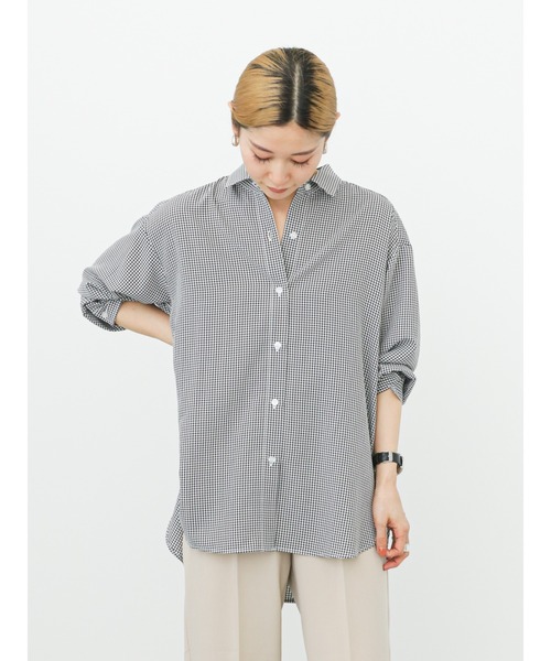 Samansa Mos2 blue（サマンサモスモスブルー）の「マルチスタイルシャツ（シャツ/ブラウス・レディース・ベージュ/ネイビー/チャコール/ブラック/サックスブルー/オフホワイト/ブルー・MEDIUM/LARGE）」の20枚目の写真