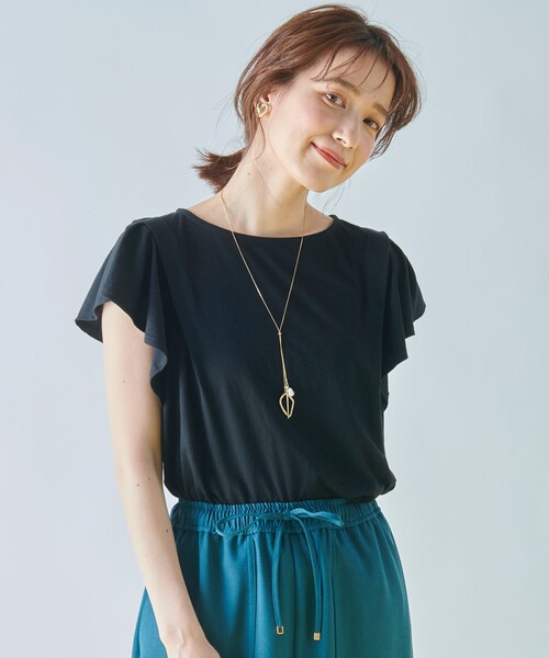 ANY（エニィ）の「【接触冷感/UVケア/シワになりにくい】フレアスリーブ Tブラウス（Tシャツ/カットソー・レディース・アイボリー系/ライトグリーン系/ブラック系/ブルー系/ライトグレー系/オールドローズ系/アイボリー系1/グリーン系・2/3）」の2枚目の写真