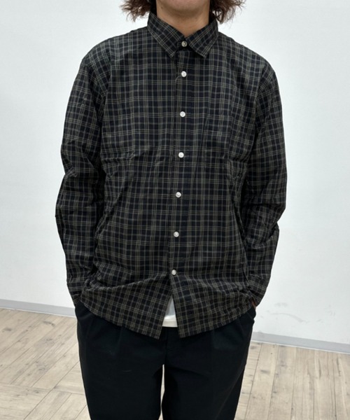 NAVY(ネイビー)の「ブロードチェックレギュラーカラーシャツ(シャツ/ブラウス・メンズ・レッド/オレンジ/ホワイト×グリーン/ブラウン/ブラック×グリーン・M/L/XL/S)」の4枚目の写真
