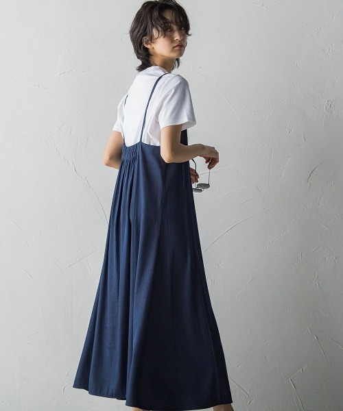 socolla（ソコラ）の「【socolla】【WEB別注】デニムキャミソールワンピース（ワンピース・レディース・ブラック/ネイビー・M）」の5枚目の写真