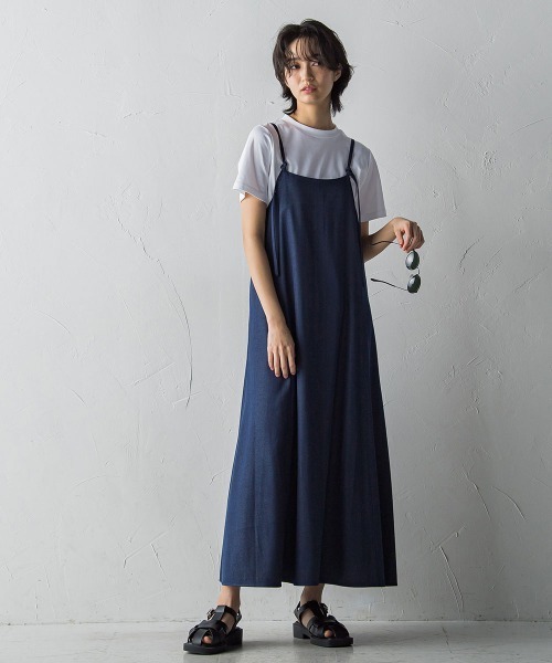 socolla（ソコラ）の「【socolla】【WEB別注】デニムキャミソールワンピース（ワンピース・レディース・ブラック/ネイビー・M）」の20枚目の写真