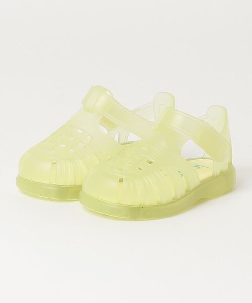 igor（イゴール）の「igor TOBBY VELCRO イゴール トビー サンダル（サンダル・キッズ・レッド/ブルー系1/クリア/レッド系1/イエロー/アクア/ピンク/ネイビー/ブルー/パープル/ブラック/オレンジ・14.5㎝/18cm/13cm/14cm/15cm/12.5cm/17cm/16cm/12cm/16.5cm）」の7枚目の写真