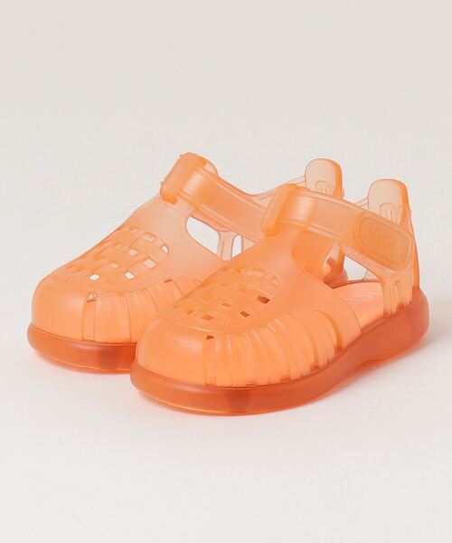 igor（イゴール）の「igor TOBBY VELCRO イゴール トビー サンダル（サンダル・キッズ・レッド/ブルー系1/クリア/レッド系1/イエロー/アクア/ピンク/ネイビー/ブルー/パープル/ブラック/オレンジ・14.5㎝/18cm/13cm/14cm/15cm/12.5cm/17cm/16cm/12cm/16.5cm）」の11枚目の写真