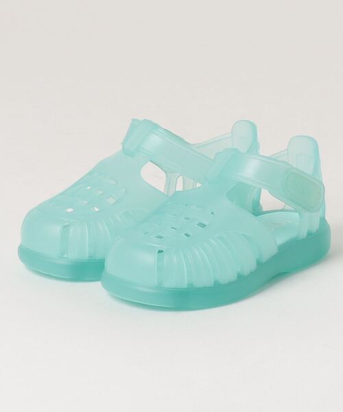 igor（イゴール）の「igor TOBBY VELCRO イゴール トビー サンダル（サンダル・キッズ・レッド/ブルー系1/クリア/レッド系1/イエロー/アクア/ピンク/ネイビー/ブルー/パープル/ブラック/オレンジ・14.5㎝/18cm/13cm/14cm/15cm/12.5cm/17cm/16cm/12cm/16.5cm）」の5枚目の写真