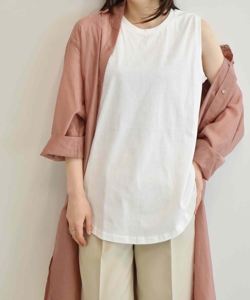 RANAN（ラナン）の「〈Beautiful Cotton　綿100％〉UVカット/接触冷感　ラウンドヘム無地タンクトップ　レギュラー丈（タンクトップ・レディース・ライトグレー/チャコール/ブラック/オフホワイト/オレンジ系その他/ダークブラウン/その他/パープル・L/LL/M）」の18枚目の写真