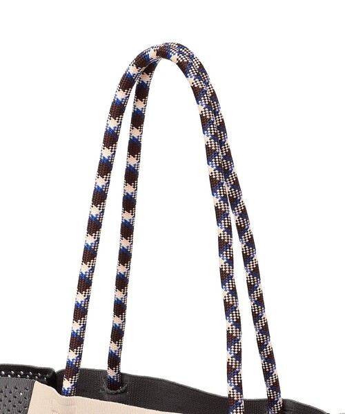Tricote（トリコテ）の「TRICOTE:サイド メッシュ トートバッグ（トートバッグ・レディース・ライトグレー/ネイビー・ONE SIZE）」の5枚目の写真