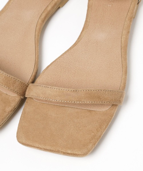 LEPSIM（レプシィム）の「アンクルストラップフラットサンダル　907841（サンダル・レディース・シルバー/ブラック/ベージュ・MEDIUM/LARGE）」の19枚目の写真