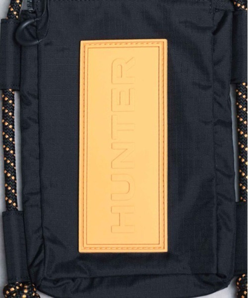 HUNTER(ハンター)の「【HUNTER】TRAVEL RIPSTOP PHONE POUCH(ショルダーバッグ・メンズ・グリーン/ホワイト系その他/ブラック/ブラウン/ベージュ/ダークパープル/ブラック系その他・FREE)」の14枚目の写真