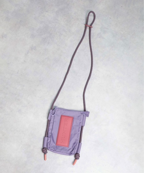 HUNTER(ハンター)の「【HUNTER】TRAVEL RIPSTOP PHONE POUCH(ショルダーバッグ・メンズ・グリーン/ホワイト系その他/ブラック/ブラウン/ベージュ/ダークパープル/ブラック系その他・FREE)」の20枚目の写真