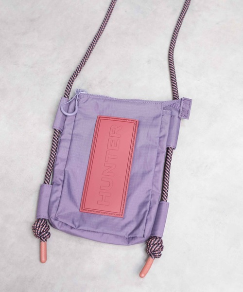 HUNTER(ハンター)の「【HUNTER】TRAVEL RIPSTOP PHONE POUCH(ショルダーバッグ・メンズ・グリーン/ホワイト系その他/ブラック/ブラウン/ベージュ/ダークパープル/ブラック系その他・FREE)」の21枚目の写真