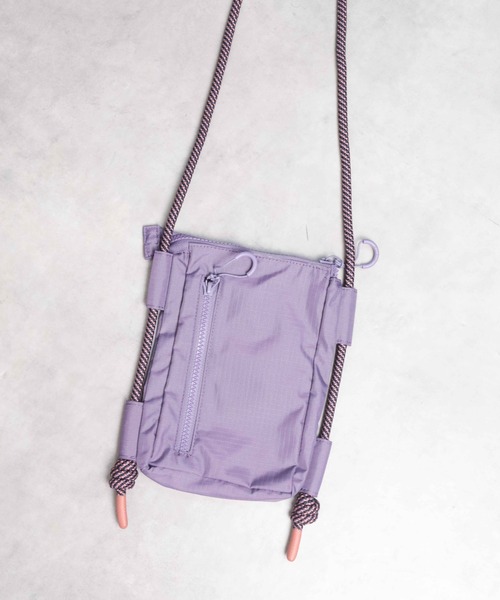 HUNTER(ハンター)の「【HUNTER】TRAVEL RIPSTOP PHONE POUCH(ショルダーバッグ・メンズ・グリーン/ホワイト系その他/ブラック/ブラウン/ベージュ/ダークパープル/ブラック系その他・FREE)」の22枚目の写真