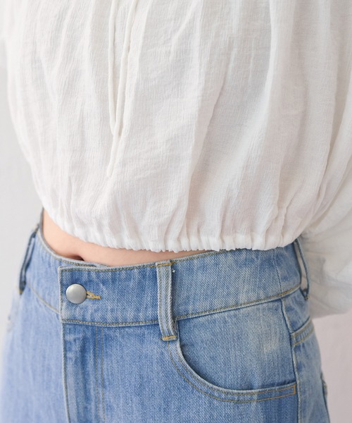 Kastane(カスタネ)の「ワッシャー楊柳ギャザーブラウス(シャツ/ブラウス・レディース・オフホワイト/サックスブルー/ブラック・FREE)」の16枚目の写真