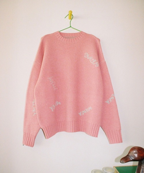 ZOZO（ゾゾ）の「GRAFFITI LOOSE KNIT（ニット/セーター・レディース・ホワイト/ブラウン/ブルー/ピンク・L/XL）」の4枚目の写真