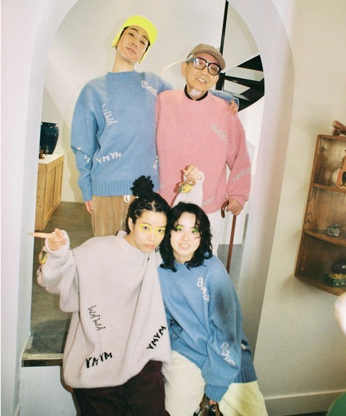 ZOZO（ゾゾ）の「GRAFFITI LOOSE KNIT（ニット/セーター・レディース・ホワイト/ブラウン/ブルー/ピンク・L/XL）」の11枚目の写真