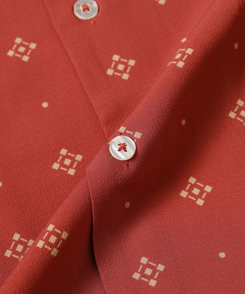 B:MING by BEAMS(ビーミングバイビームス)の「B:MING by BEAMS / 小紋 オープンカラー シャツ(シャツ/ブラウス・メンズ・ネイビー/レッド・SMALL/MEDIUM/LARGE/X-LARGE)」の10枚目の写真
