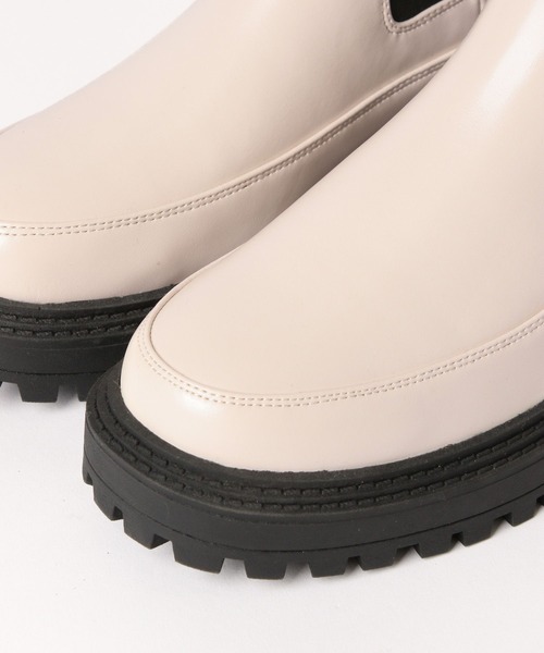 BAYFLOW（ベイフロー）の「※厚底バッグZIP サイドゴアブーツ 2（ブーツ・レディース・アイボリー/ブラック・SMALL/MEDIUM/LARGE）」の15枚目の写真