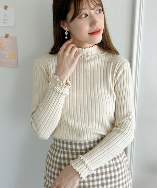 Loueme(ルエム)の「ダブルメロウリブニットトップス(ニット/セーター・レディース・ホワイト/アイボリー/ブラック/ブルー・FREE)」の16枚目の写真