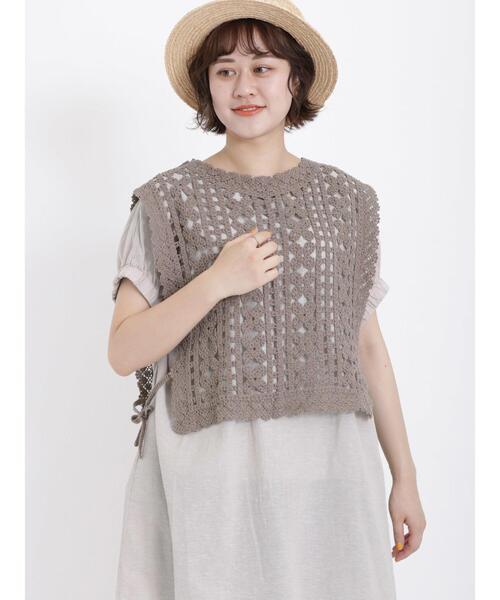 Samansa Mos2（サマンサ モスモス）の「かぎ針風ニットベスト（ベスト・レディース・ブラック/モカ/キナリ・F）」の5枚目の写真