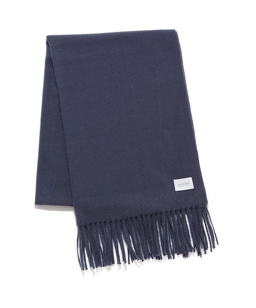 emmi（エミ）の「【emmi atelier】カラーストール（マフラー・レディース・ダークブルー/イエロー/オフホワイト・FREE）」の14枚目の写真