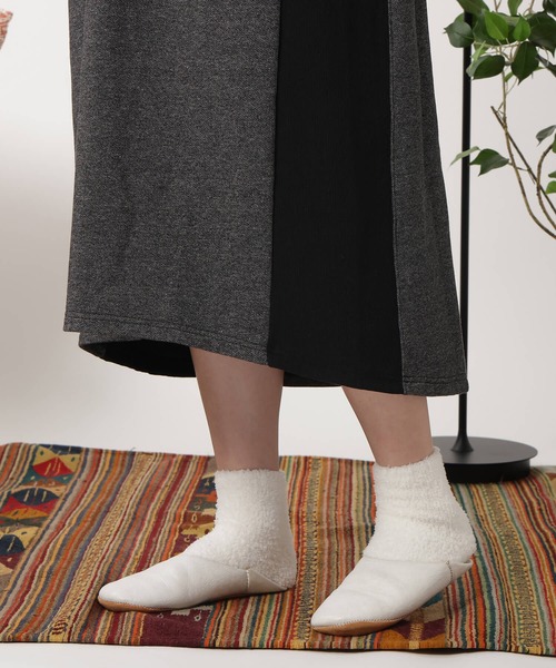 NANGA(ナンガ)の「ECO HYBRID CREW NECK ONE PIECE / エコハイブリッドクルーネックワンピース(ワンピース・レディース・オートミール/ライトグレー/ブラック/モカ・FREE)」の19枚目の写真