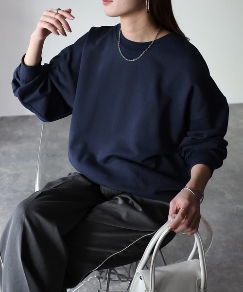 Riberry（リベリー）の「オーバーサイズスウェット（スウェット・レディース・チャコールグレー/ブラック/ネイビー/グリーン/アイボリー/オートミール・FREE）」の6枚目の写真