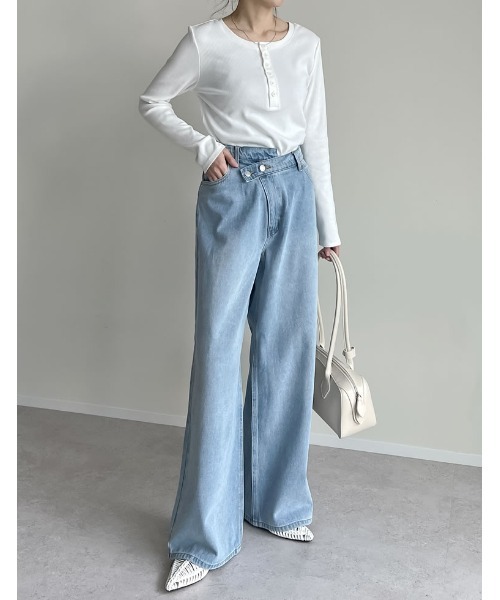 Re:EDIT（リエディ）の「[低身長/高身長/大きいサイズ有]クロスウエストストレートコットンデニムパンツ（デニムパンツ・レディース・ブラック/ブルー/ホワイト/ネイビー/ブルー系その他・TALL/SHORT/X-LARGE/LARGE/MEDIUM）」の15枚目の写真