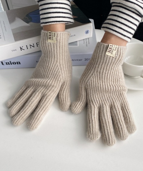 wears(ウェアーズ)の「カジュアルデザイン手袋(手袋・レディース・ベージュ/モカ/グレー/アイボリー/ブラック・FREE)」の15枚目の写真