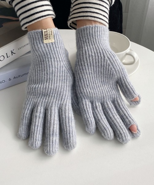 wears(ウェアーズ)の「カジュアルデザイン手袋(手袋・レディース・ベージュ/モカ/グレー/アイボリー/ブラック・FREE)」の11枚目の写真
