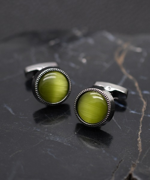Fun & Daily（ファンアンドデイリー）の「F&D : カラーストーンカフリンクス（カフリンクス・メンズ・グリーン/ホワイト/ブラック/イエロー/ブルー・FREE）」の9枚目の写真