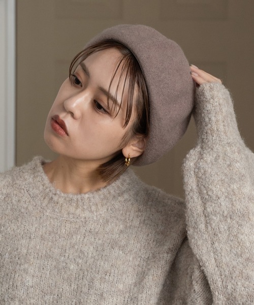 Amiur(エミレ)の「compact felt beret / コンパクトフェルトベレー(ハンチング/ベレー帽・レディース・ブラック/ベージュ・FREE)」の3枚目の写真