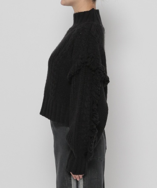 LEPSIM（レプシィム）の「3.5ゲージフリンジショートプルオーバー　983143（ニット/セーター・レディース・オフホワイト/ブラック・FREE）」の14枚目の写真