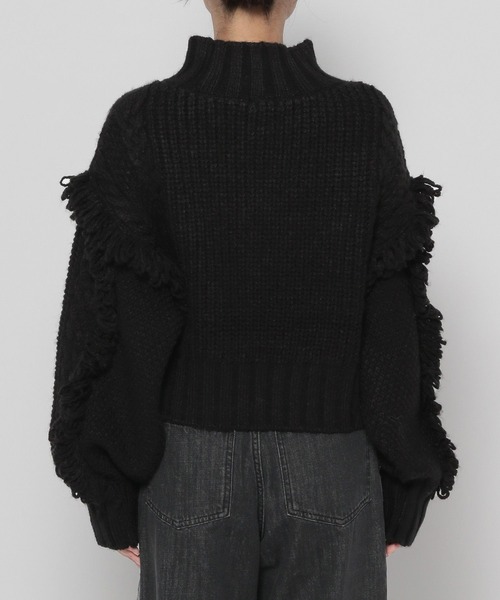 LEPSIM（レプシィム）の「3.5ゲージフリンジショートプルオーバー　983143（ニット/セーター・レディース・オフホワイト/ブラック・FREE）」の15枚目の写真
