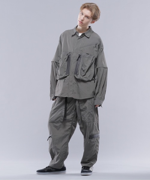 MANASTASH(マナスタッシュ)の「MANASTASH/マナスタッシュ/2WAY EXTRA MILE CARGO POCKET SHIRTS/2WAYエクストラマイル カーゴポケットシャツ(シャツ/ブラウス・メンズ・ブラック/ネイビー/グレー・L/XL/M/S)」の4枚目の写真