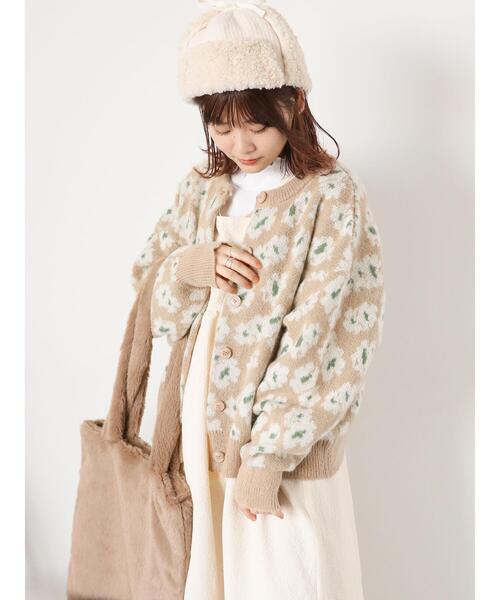 ehka sopo（エヘカソポ）の「花ジャカードクルーカーディガン（カーディガン/ボレロ・レディース・グレー/グリーン/ピンク/ベージュ/ブルー・F）」の3枚目の写真