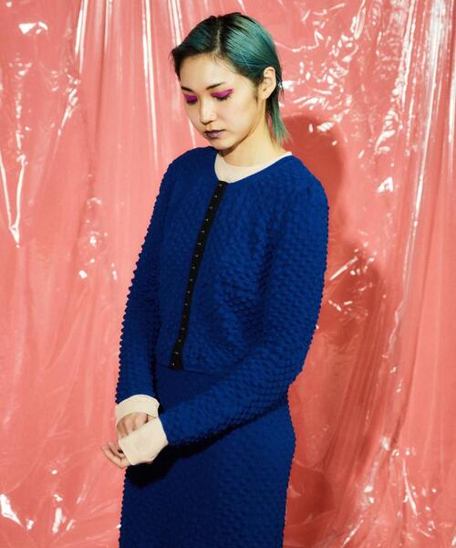 CONVERSE TOKYO(コンバーストウキョウ)の「2WAY POPCORN KNIT CARDIGAN(ニット/セーター・レディース・ピンク/ブラック/ブルー・FREE)」の7枚目の写真