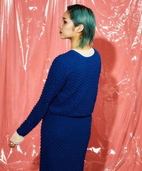 CONVERSE TOKYO(コンバーストウキョウ)の「2WAY POPCORN KNIT CARDIGAN(ニット/セーター・レディース・ピンク/ブラック/ブルー・FREE)」の9枚目の写真